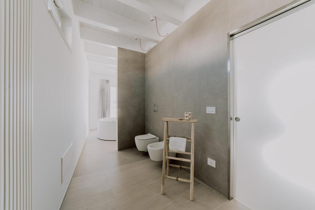 Suite Donna Edwige By Monholiday Monopoli Exterior photo